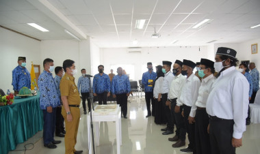 Bupati Buton Lantik PAW Anggota BPD