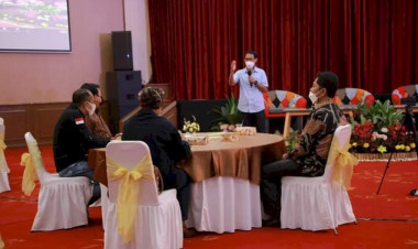 Bupati Buton Bersuara di Forum Milenial