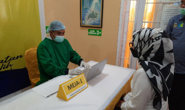 Tekanan Darah Naik, Wakil Bupati Buton Batal Divaksin