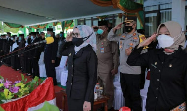 Wakil Bupati Buton Pimpin Upacara HAB Kemenag