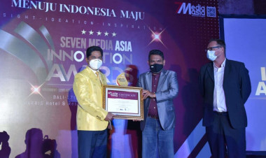 La Bakry Dapat Penghargaan Award The Best Innovation Government 2020