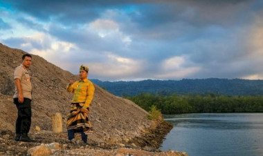 Perjuangan La Bakry Terakomodir dalam Permendagri, Seluruh Daerah di Indonesia Diperintahkan Gunakan Aspal Buton