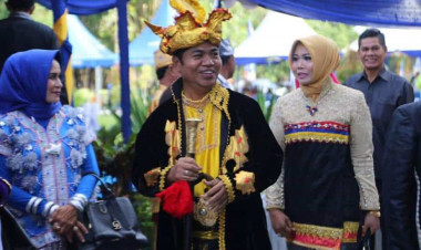 La Bakry Kembali Pimpin Golkar Buton