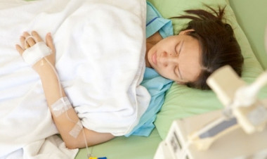 Tak Semua Penderita Hepatitis Harus Minum Obat