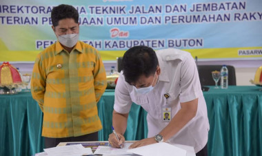 Kementerian PUPR Hibahkan Aset ke Pemkab Buton