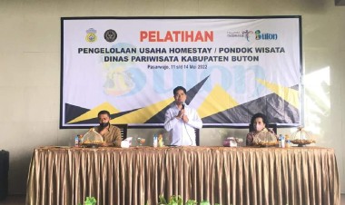 Dispar Buton Gelar Pelatihan Pengelolaan Homestay