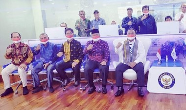 Bupati Buton Teken MoU terkait Perlindungan Pekerja Migran