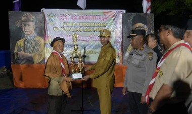 Pj Bupati Buton Tutup Perkemahan Pondok Al-Syaikh Abdul Wahid Putri