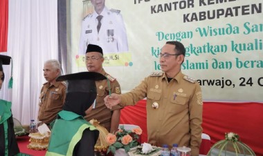 106 Santri di Buton Wisuda
