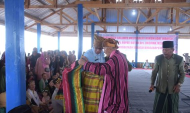 Pj Bupati Buton Dinobatkan sebagai Bhasarapu Wabula