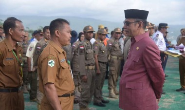 Pj Bupati Buton Tegaskan ASN Bekerja dengan Hati
