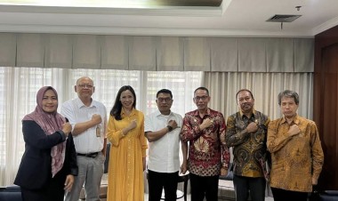 Temui Kepala KSP Moeldoko, Pj Bupati Buton Paparkan Program  Swasembada Beras 2025