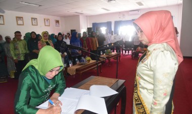 Pengukuhan Bunda PAUD, Sekda Harap SDM Buton Kompetitif di 2045 