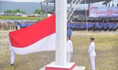 Pemkab Buton Gelar Upacara Hardiknas