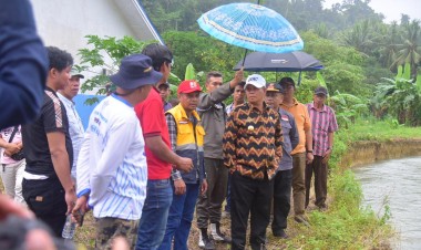 Kunker di Lasalimu, Pj Bupati Buton Perintahkan PUPR Normalisasi DAS di Lawele