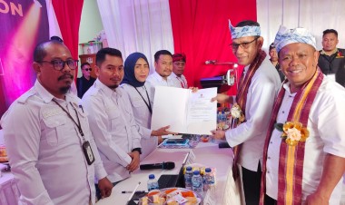Resmi Mendaftar di KPU, Basiran Janji Tiga Kali Lebih Cepat Membangun Buton