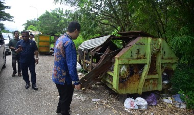 Bupati Buton Tinjau Infrastruktur Ibukota Pasarwajo, Pastikan Program 100 Hari Kerja Berjalan