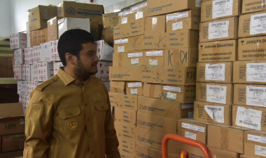 Bupati Buton Sidak Kerja Bakti OPD dan Gudang Obat, Pastikan Pelayanan Publik Tetap Prima