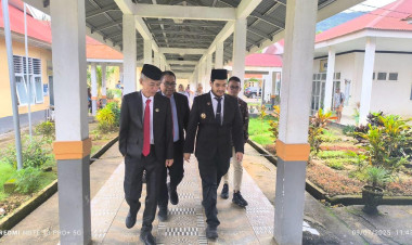 Bupati Buton Tinjau RSUD, Pastikan Alkes dan Pelayanan Nakes Siap Optimal