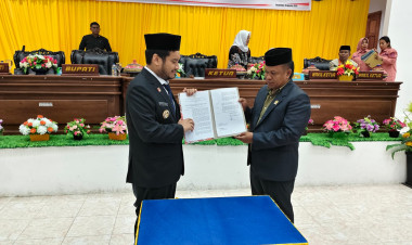 Setelah Rapat Dua Hari, Dewan Ketuk Palu Setujui RPJMD Buton Menjadi Perda