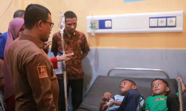 Dugaan Keracunan MBG, Wakil Bupati Buton Dampingi Siswa di Rumah Sakit