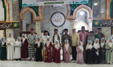 Wabup Syarifudin: Teladani Akhlak Nabi Muhammad, Bangun Kebersamaan di Laburunci