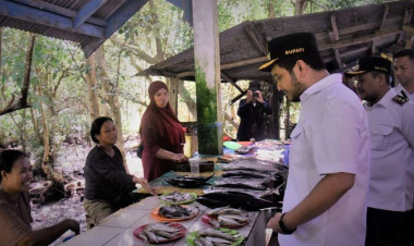 Kios Bukan untuk Disewakan, Pemkab Buton Ajak Pedagang Pasar Kaloko Tertib Retribusi dengan Keringanan Pembayaran