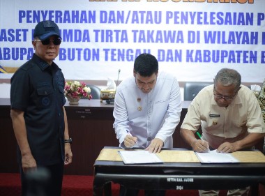 Bupati Buton Minta Hak Daerah Induk Dihargai dalam Pembagian Aset Perumda Tirta Takawa
