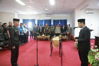 Bupati Buton Lantik La Ode Syamsuddin sebagai Sekda Definitif